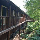Snowbank Lodge and Outfitters