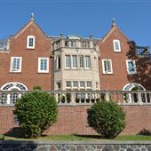 Sinclair Mansion