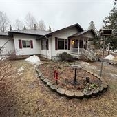 House, Iron Junction