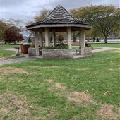 Lake Park Rose Garden