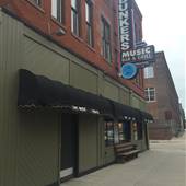 Bunker's Music Bar & Grill