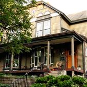 Historic Schroedl Haus