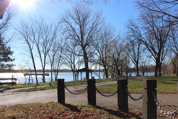 Lake Nokomis Park