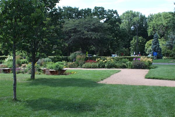 Lyndale Park Rose Garden