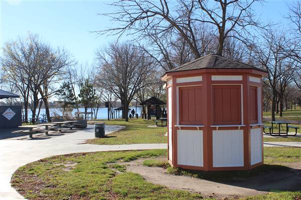 Lake Nokomis Park